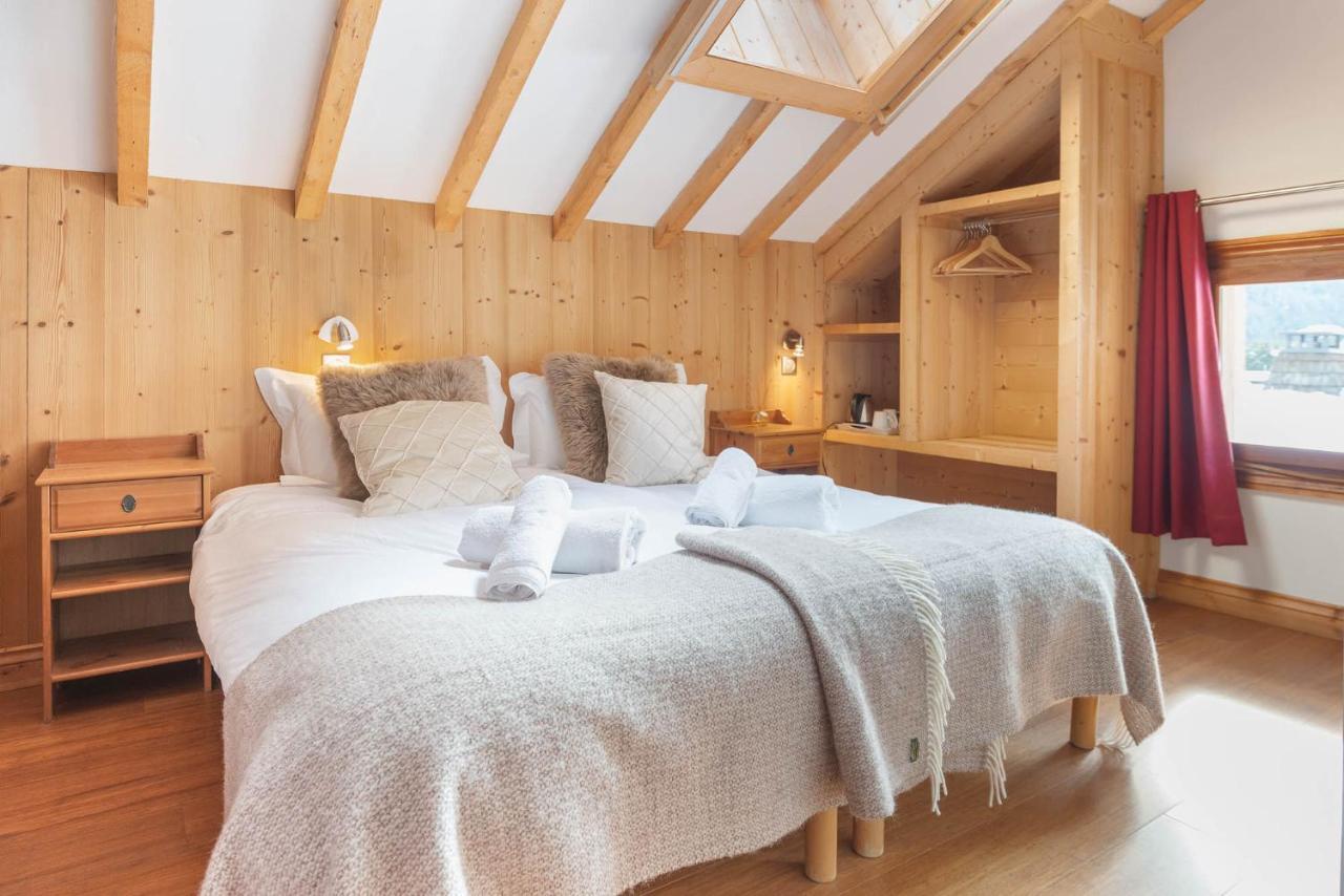 Yeti Lodge Rooms อาร์ฌองติแยร์ ภายนอก รูปภาพ
