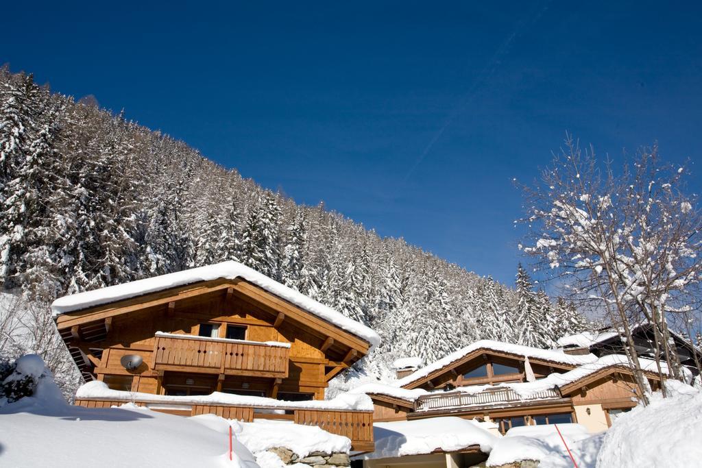Yeti Lodge Rooms อาร์ฌองติแยร์ ภายนอก รูปภาพ