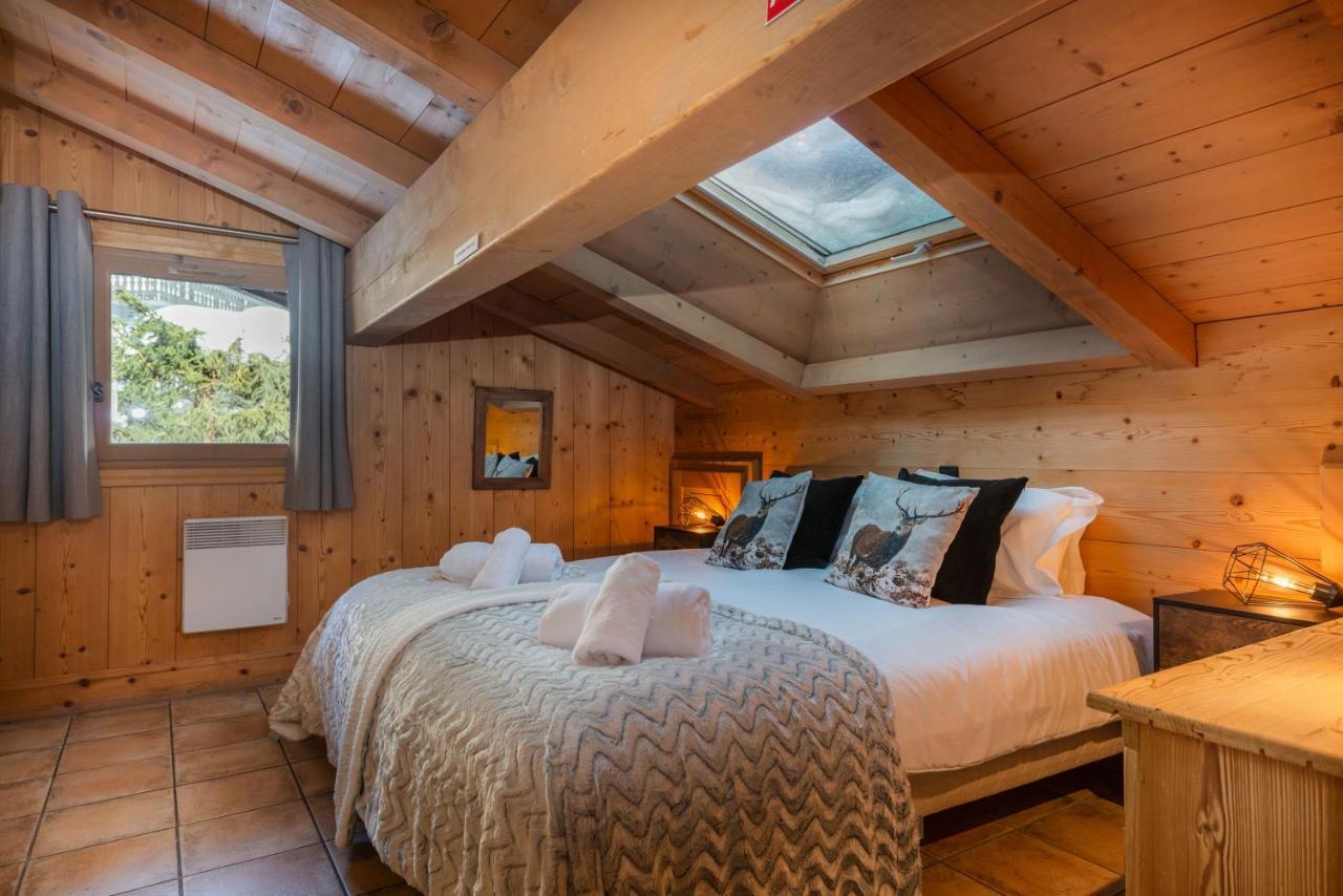 Yeti Lodge Rooms อาร์ฌองติแยร์ ภายนอก รูปภาพ