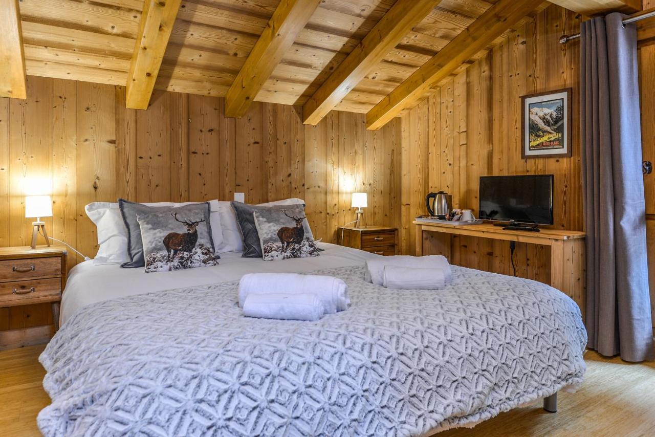Yeti Lodge Rooms อาร์ฌองติแยร์ ภายนอก รูปภาพ