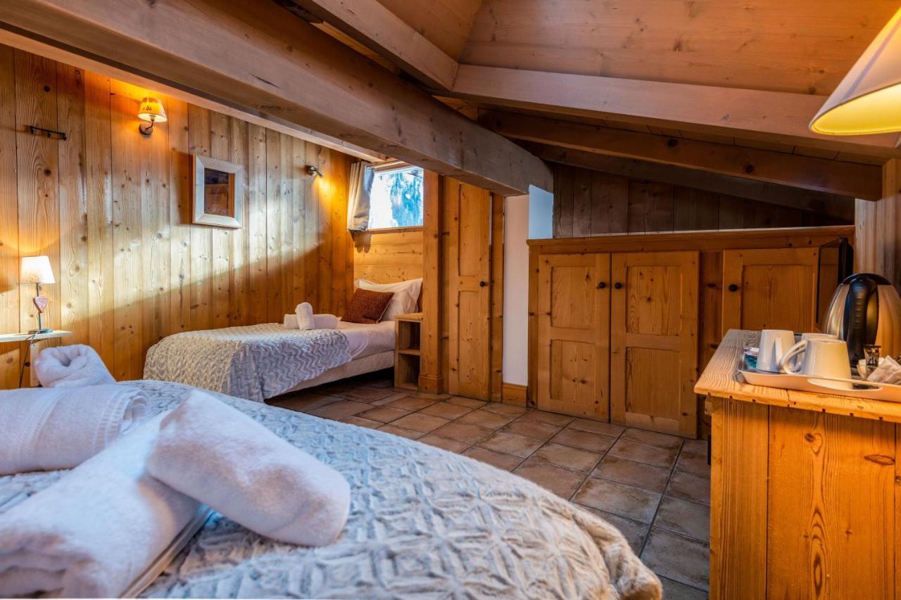 Yeti Lodge Rooms อาร์ฌองติแยร์ ภายนอก รูปภาพ