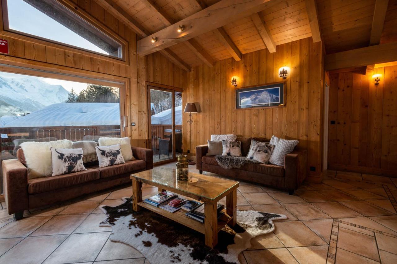 Yeti Lodge Rooms อาร์ฌองติแยร์ ภายนอก รูปภาพ